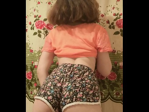 ❤️ Sexy young babe stripping off her shorts on camera ️❌ Porn video at pl.sexera.ru ❌️